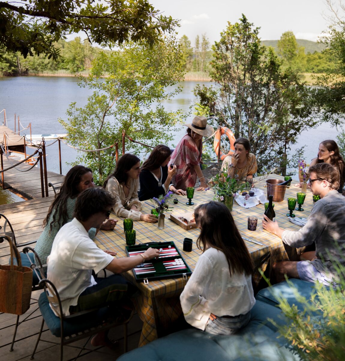 00 landing lake cabin desktop