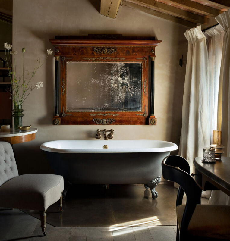 03 gallery suites castello