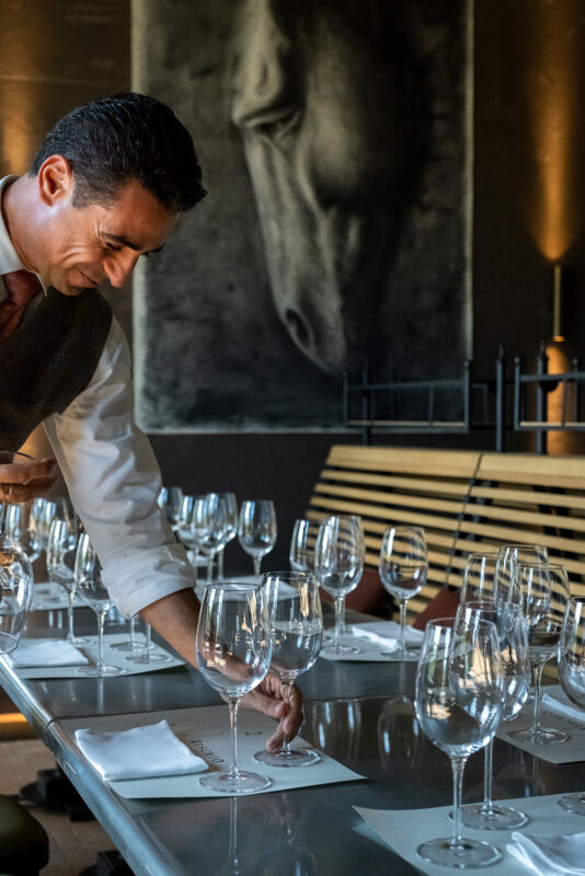 06 wine tasting gallery