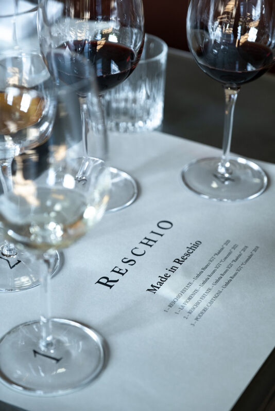 07 wine tasting gallery