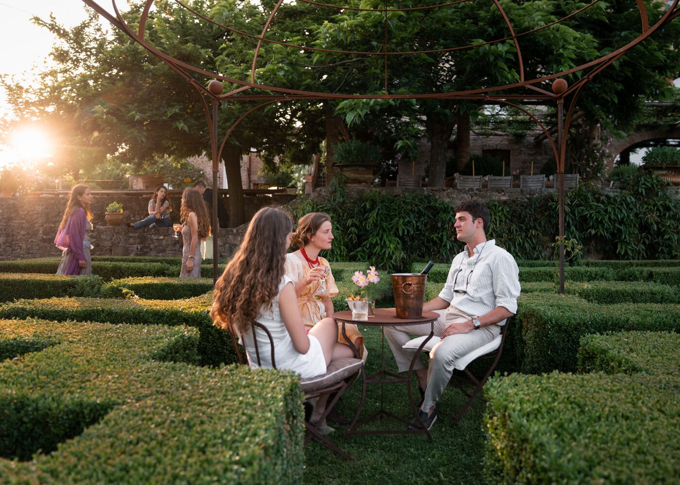 10 image big villas desktop