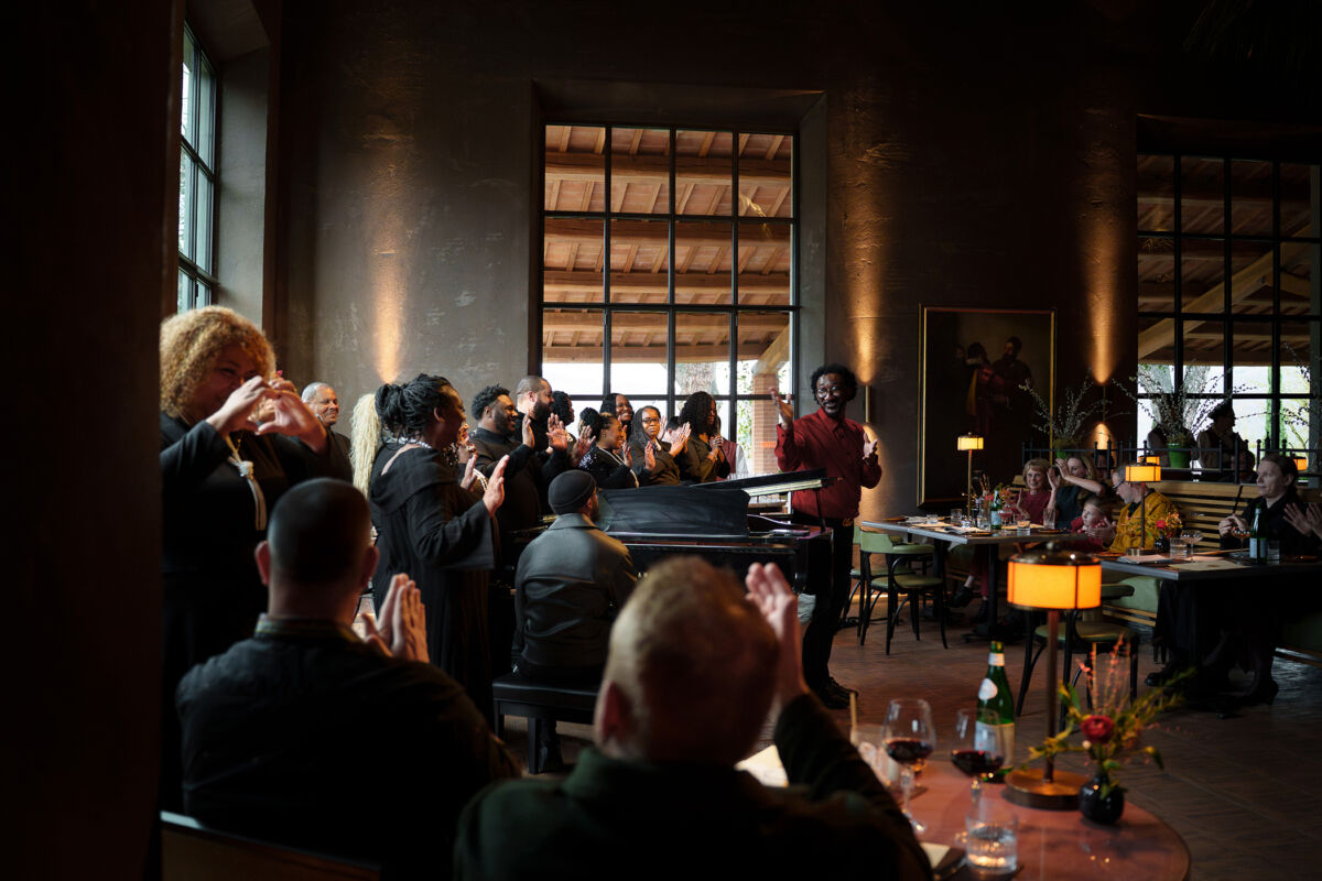 12 gallery christmas rev