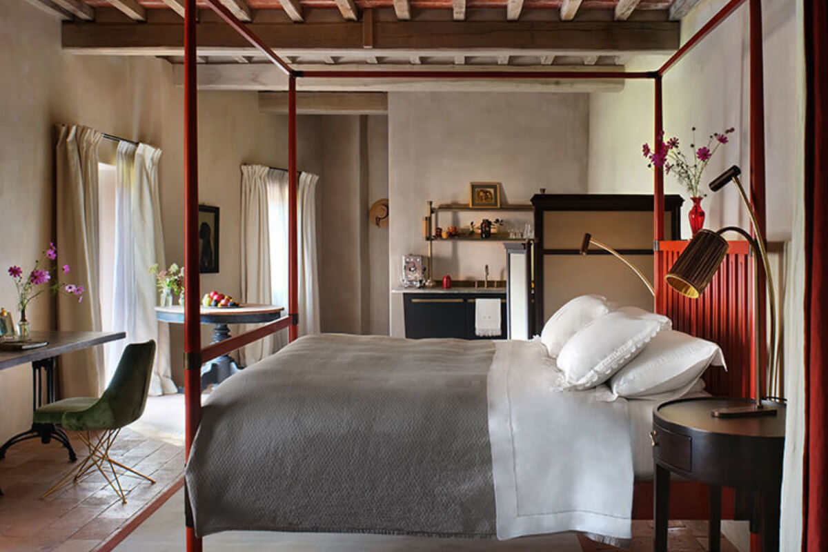 Magazine swimming pool double 1