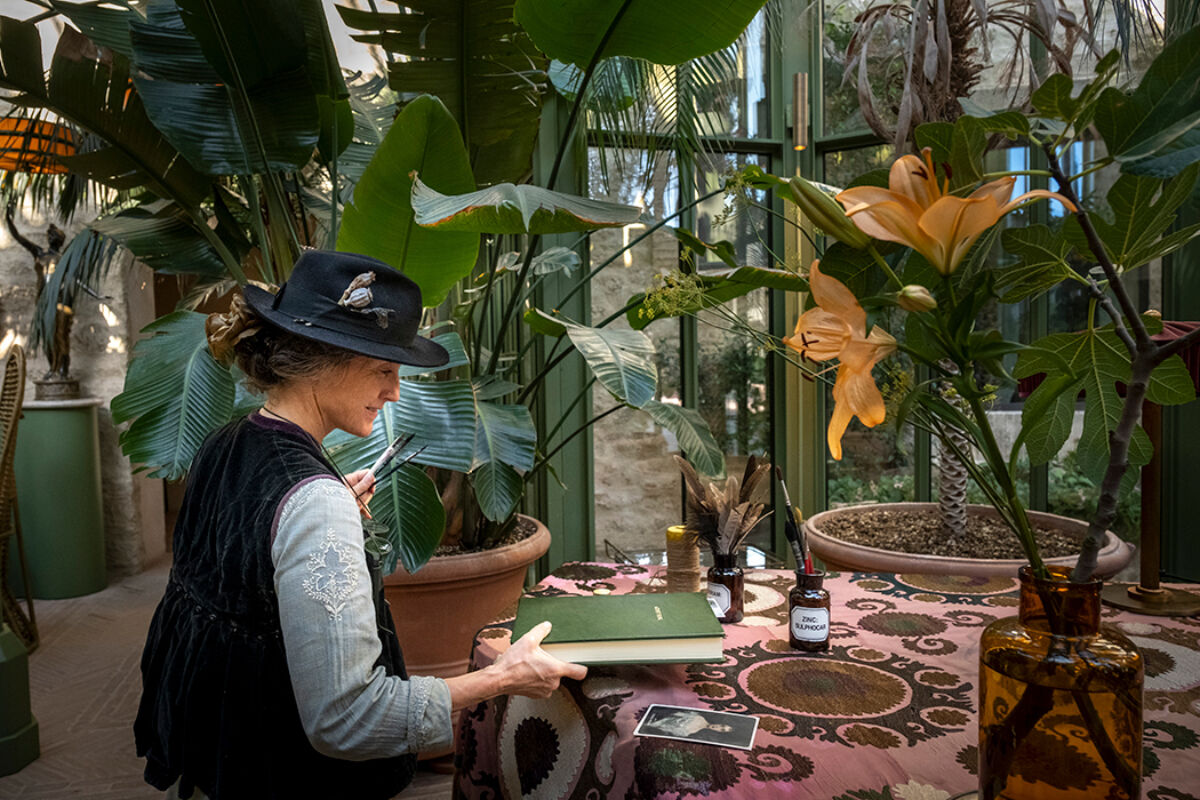 November 2022 horizontal 13